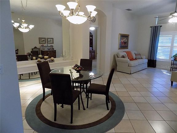 5th image of 7009 Arcadian Ct