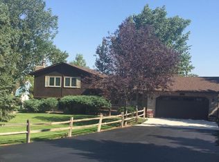 2391 Dove Rd, Gillette, WY 82718