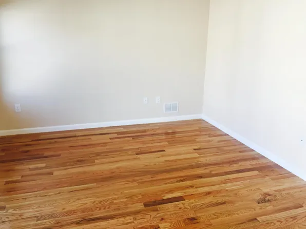 260 Boyd Avenue image 13 of 21