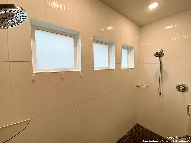 1809 Nettletree Rd — Photo 28
