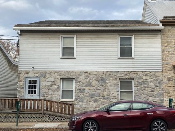 212 Lincoln Way E APT 1