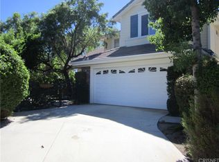 28802 Willowtree Ct, Saugus, CA 91390