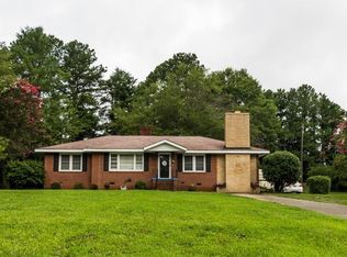 710 Adams St, Seneca, SC 29678