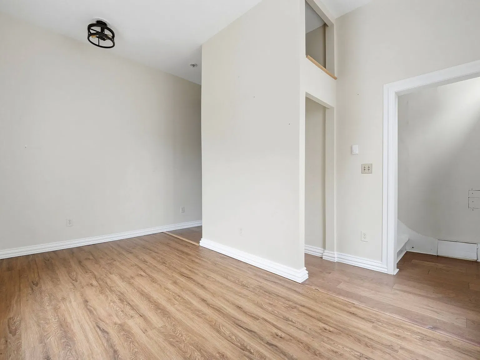 2 bed, 680 sqft, $1,700 — Photo 3