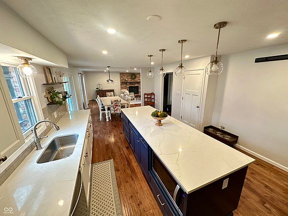 4th image of 6730 La Tour Cir