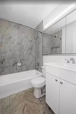 Rented by REAL New York | media 18