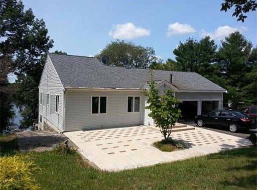 1st image of 4 Pumpkin Ln