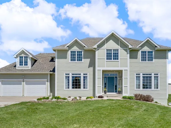 19600 West Ave, Dallas Center, IA 50063