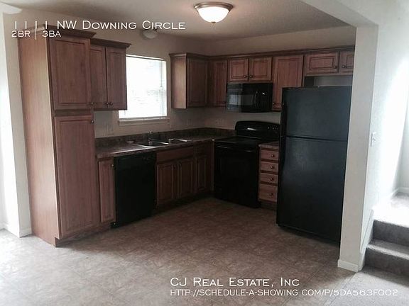 3rd image of 1111 NW Downing Cir