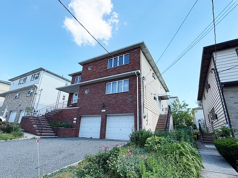 121 E Edsall Ave #2 — Photo 2