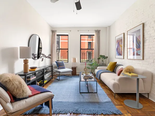 400 Lincoln Pl APT 2I, Brooklyn, NY 11238