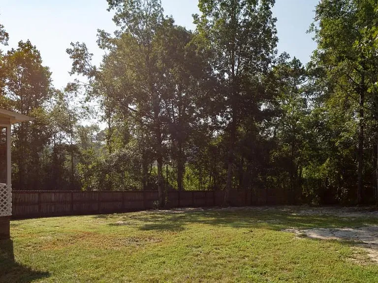 550 Townsend Rd — Photo 7
