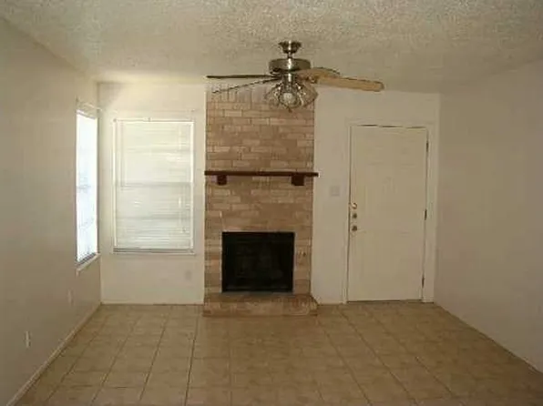 420 Vista West Court, 420 Vista West Ct #B, Bastrop, TX 78602