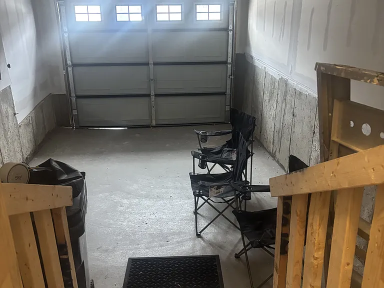 118 Stocks Ave — Photo 14