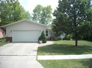 2817 1st St N, Fargo, ND 58102