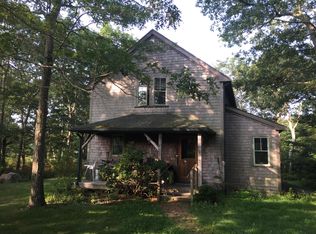 12 Rock Pond Rd, West Tisbury, MA 02575