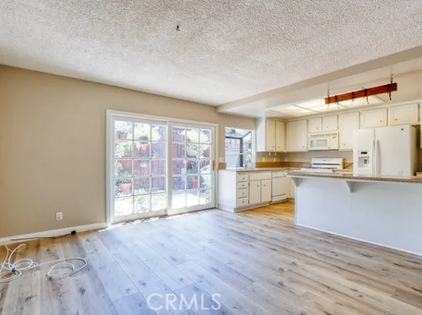 1517 Dalmatia Dr, San Pedro, CA 90732