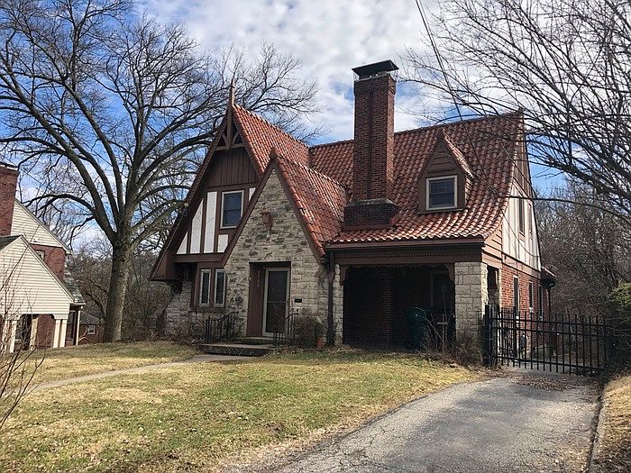 1st image of 2903 Temple Ave