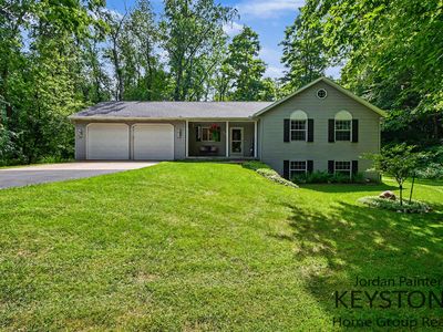 58 Sagamore Trl SE, Lowell, MI, 49331