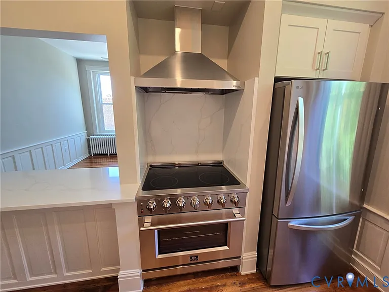 1 N Harvie St #B — Photo 12