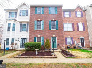 68 Millhaven Ct, Edgewater, MD 21037