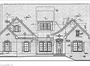 2460 Wellsburg Ct, Clemmons, NC 27012