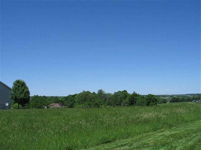 2nd image of 16-268 Lake Carroll Blvd