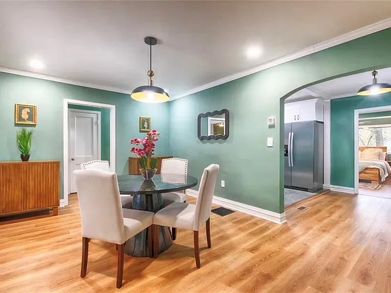1225 Graymont Dr SW — Photo 10