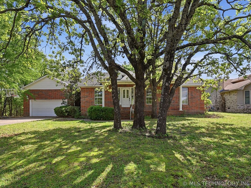 1st image of 508 S 16th St