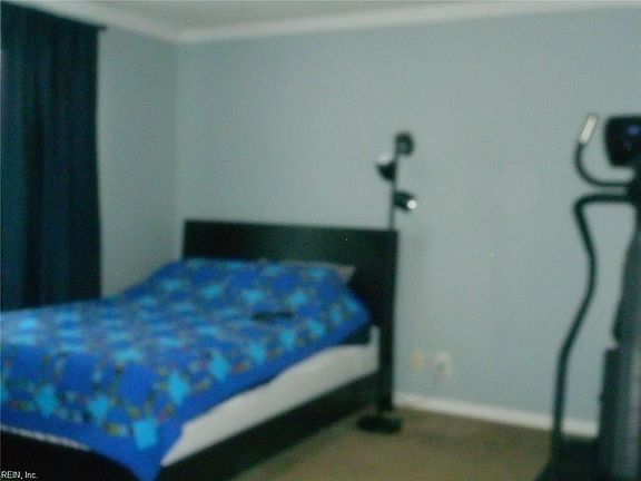 3rd image of 1229 Swallow Dr
