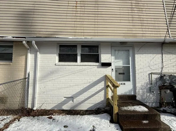 1438 S 8th St, Camden, NJ 08104