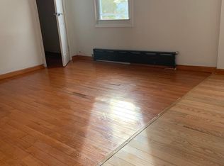 85-15 159th St FLOOR 2, Jamaica, NY 11432