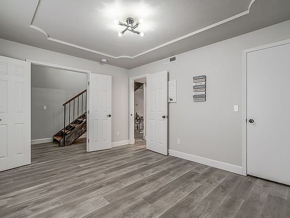 4th image of 416 S Morgan Dr