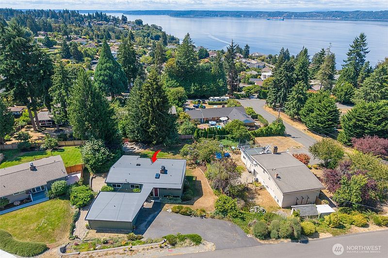 2nd image of 29815 10th Avenue SW