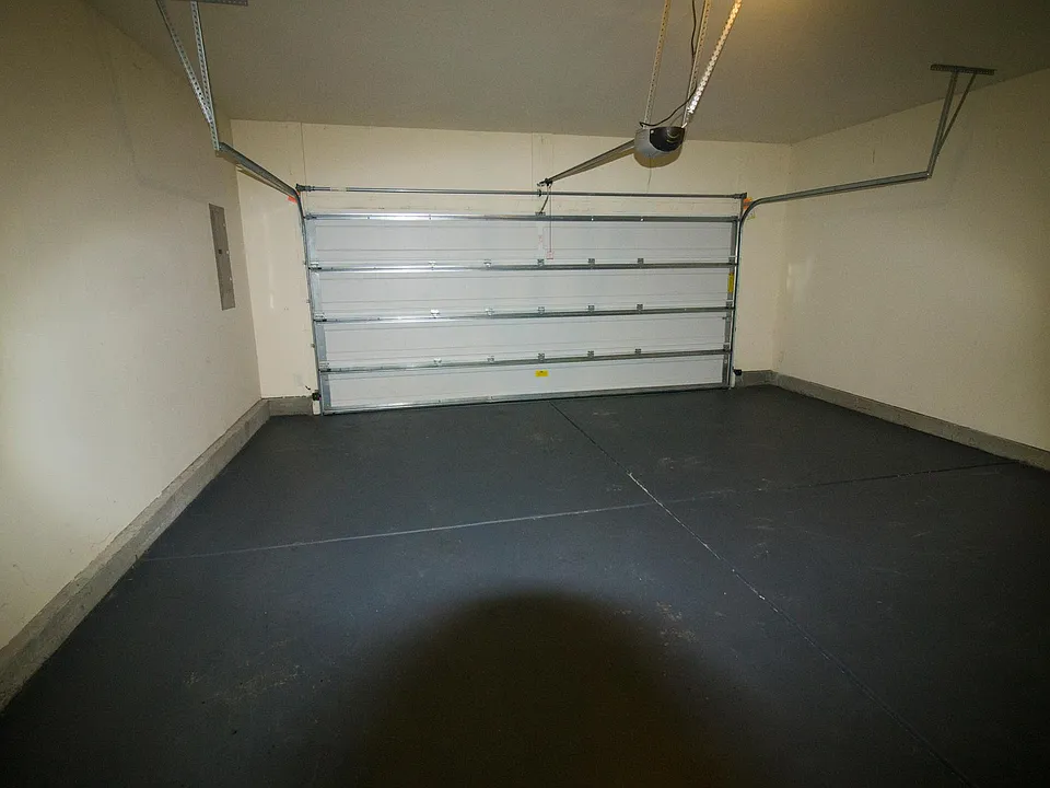 2 Car Garage