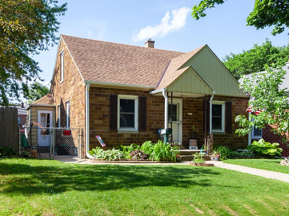 1st image of 3423 E Allerton Ave