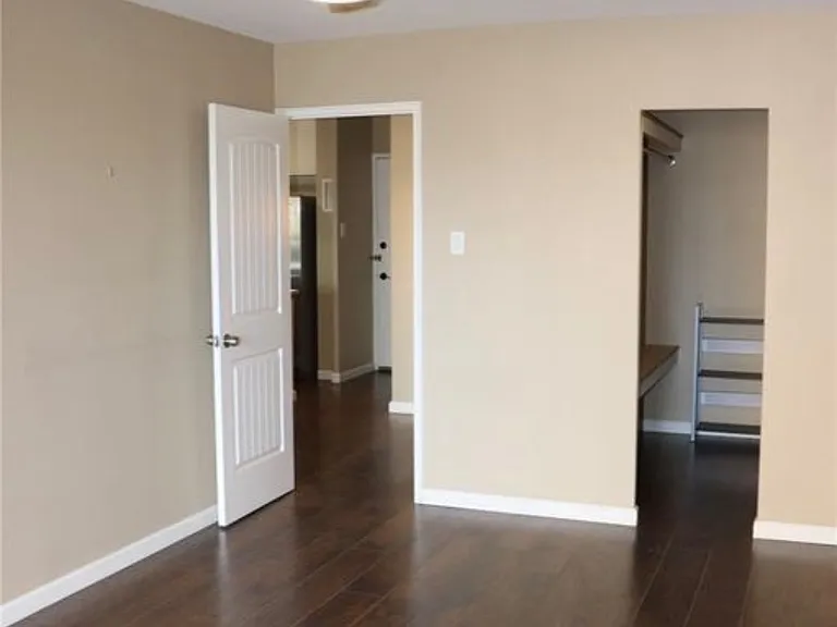 800 N Washington St — Photo 10