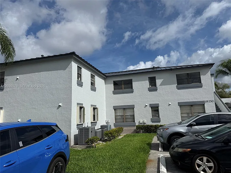 18250 Mediterranean Blvd #215 — Photo 5