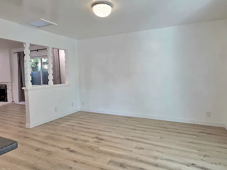 329 Orange St — Photo 21