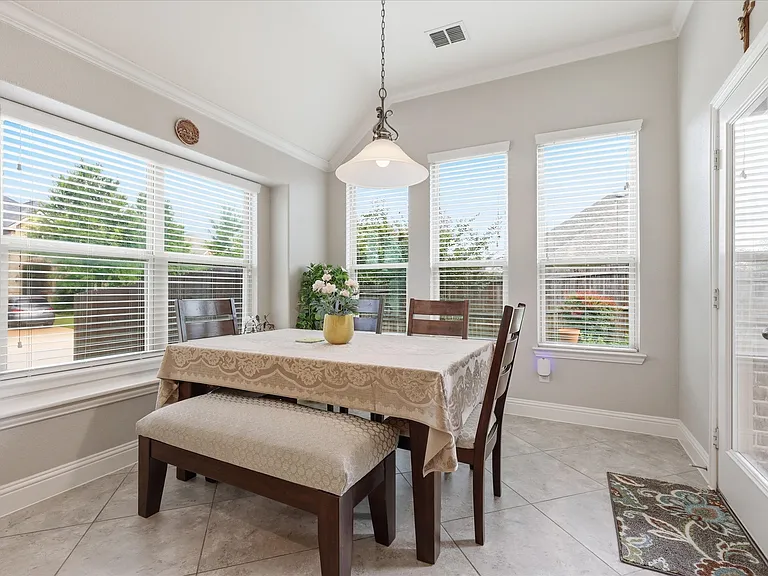 4116 Onyx Way — Photo 12