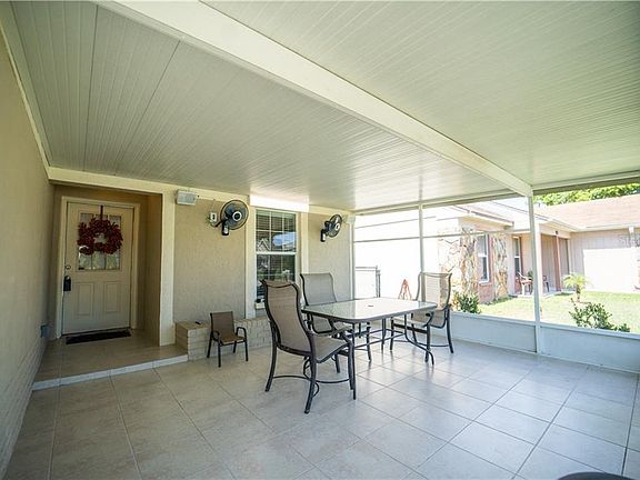 4th image of 9008 Dacena Villa Pl