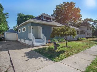 2214 Morton Ave, Muskegon, MI 49441
