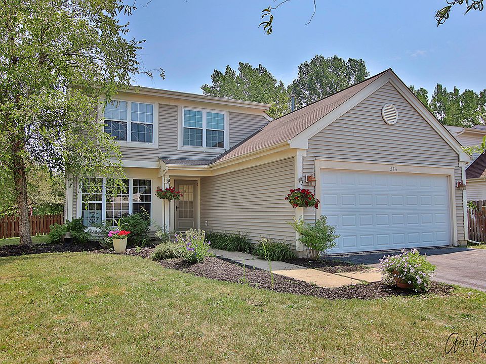 1st image of 2335 Woodoak Dr