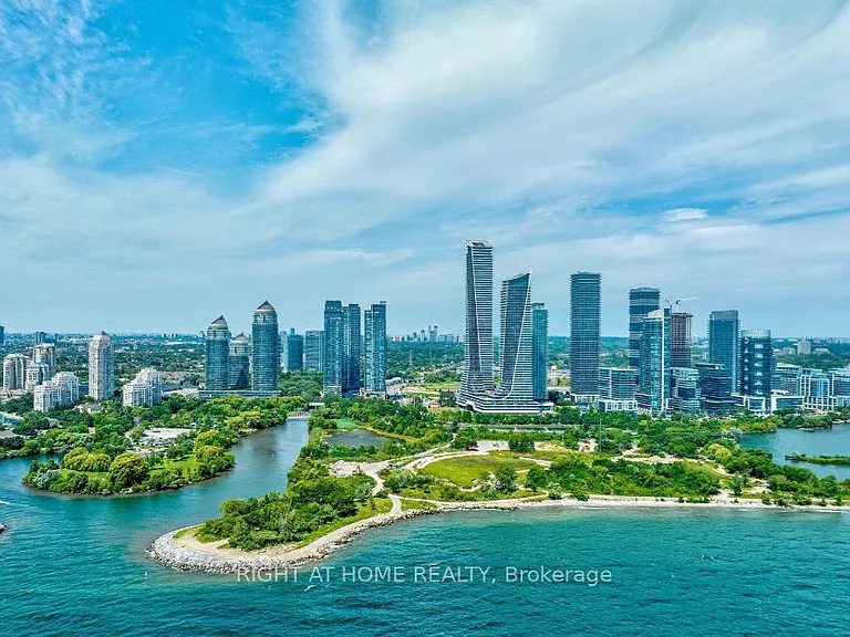 33 Shore Breeze Dr #405 — Photo 11