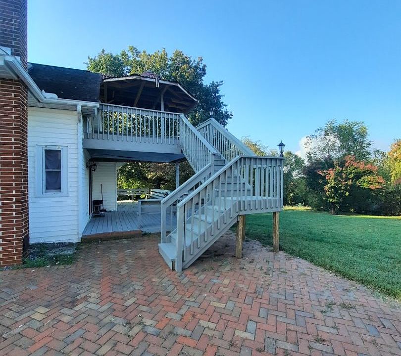 1st image of 105 E Sylva Cir #H-4
