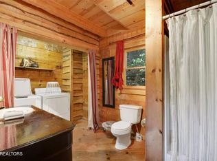 3031 Hatcher Top Rd, Sevierville, TN 37862