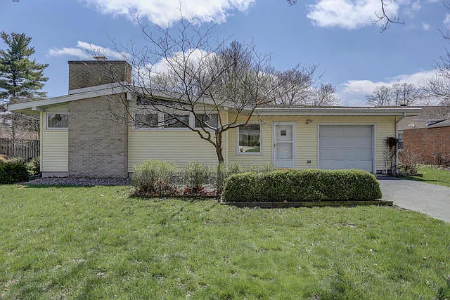 1427 Mayfair Rd photo 1