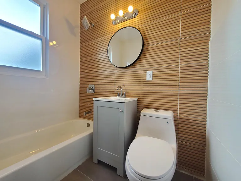 181 Lexington Ave #2R — Photo 5