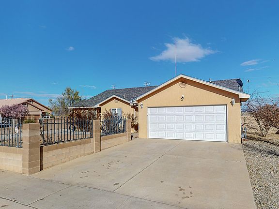 3rd image of 4600 Dona Katalina Dr SW