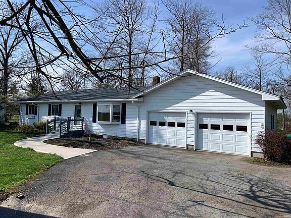 2nd image of 19133 Maples Rd